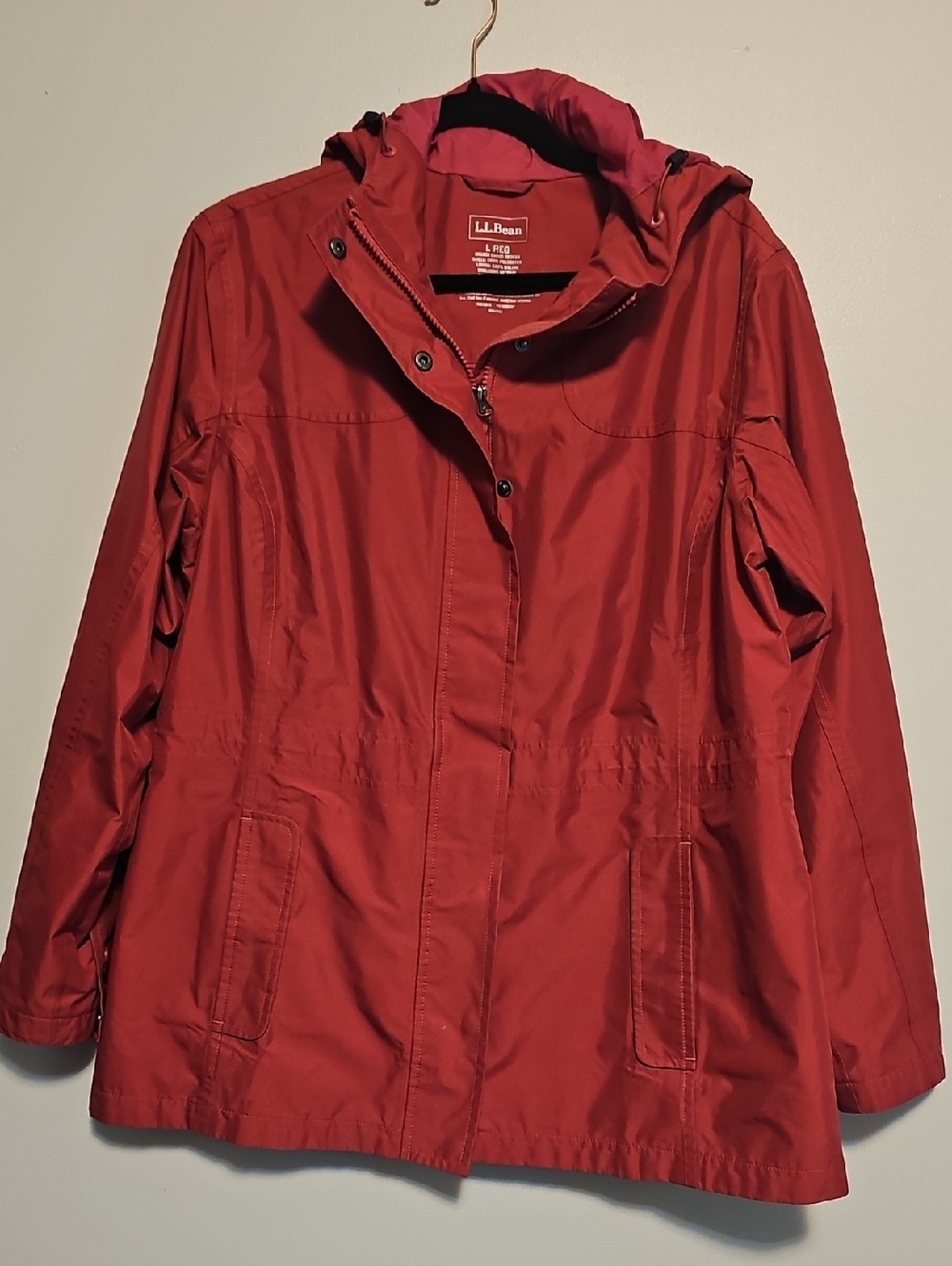L.L. Bean Women's Water Restistant Red Jacket with Hood